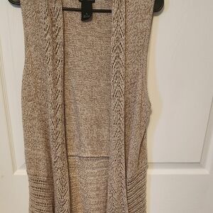 The Grounded Collection 🤎 🕊